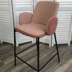 Полубарный стул NYX (H=65cm) VF109 розовый / VF110 брусничный М-City в Тобольске - tobolsk.mebel24.online | фото 1